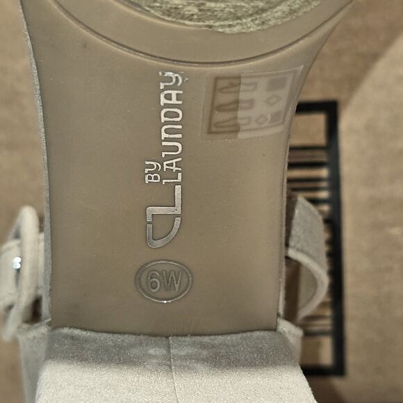 Chinese Laundry Ankle Strap Heels Size 6W - Picture 9 of 9